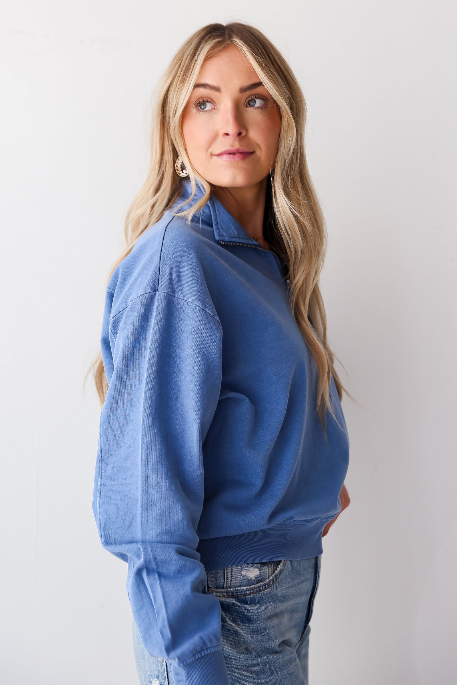 Comfy Mindset Quarter-Zip Pullover AE29